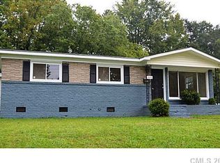 3839 Blandwood Dr, Charlotte, NC 28217