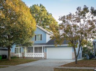 5810 Limestone Rd, Lincoln, NE 68512