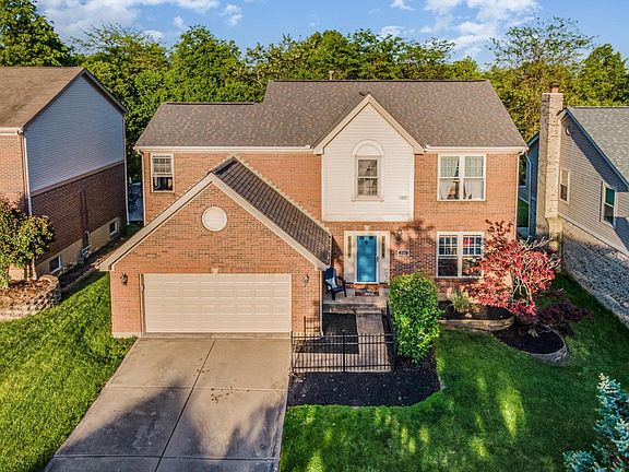 4th image of 310 Parktrace Ct