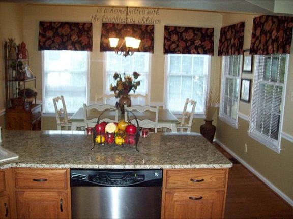 3rd image of 1433 Copperfield Ct