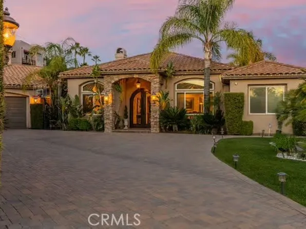 22928 San Joaquin Dr E, Canyon Lake, CA 92587