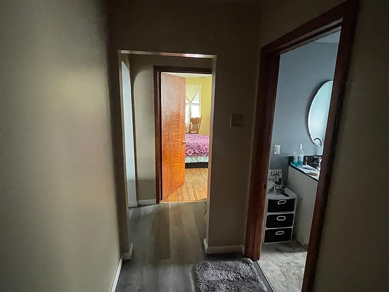 2105 Military Rd — Photo 10
