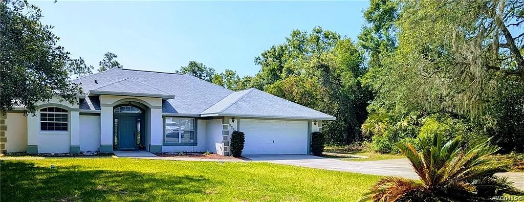 3 bed, 2.0 bath, 2003 sqft, $2,800 — Photo 2