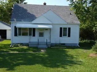 1352 E Maple Ave, Flint, MI 48507