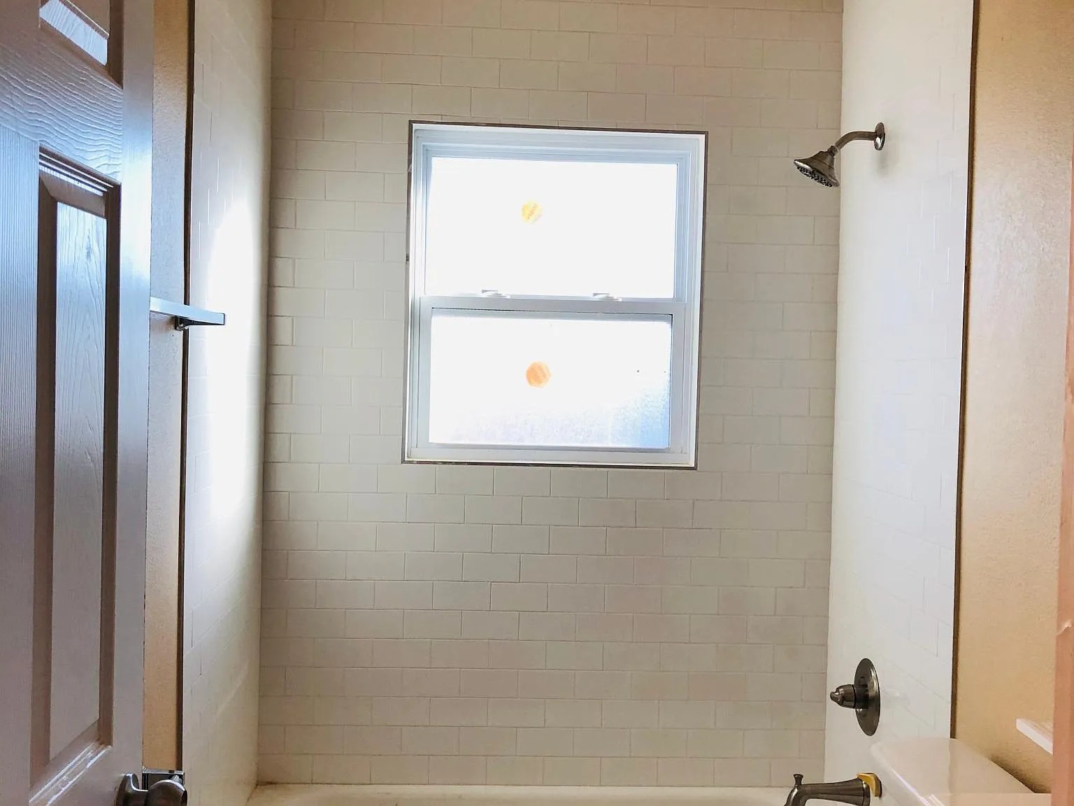 3 bed, 900 sqft, $1,000 — Photo 3