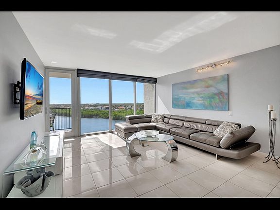 2nd image of 4750 S Ocean Blvd