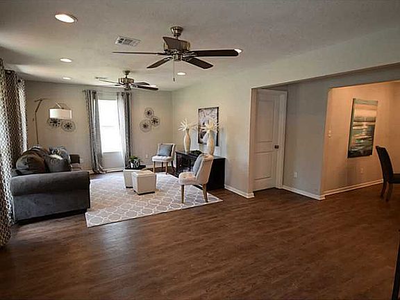 4th image of 1708 Gandy St