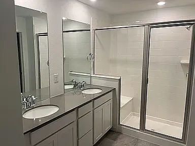2260 Crescent Cir W — Photo 17
