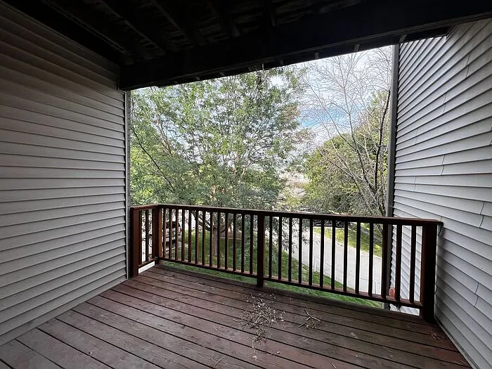 2890 Coral Ct #202 — Photo 8