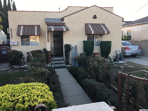 2nd image of 16927 La Salle Ave
