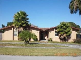 19610 Belmont Dr, Cutler Bay, FL 33157