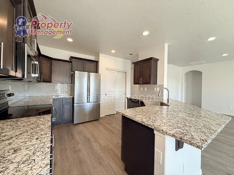 4800 Great Falls Ave — Photo 12