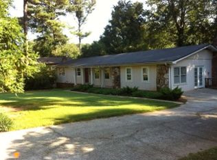 768 Glen Cir, Lawrenceville, GA 30044