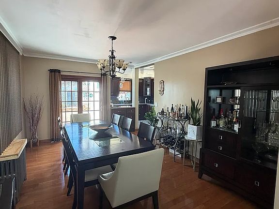 3rd image of 8034 Margaret Pl