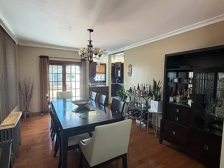 80-34 Margaret Pl — Photo 3