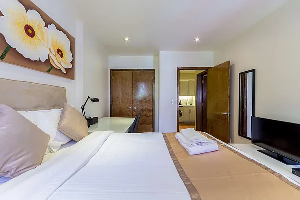 Rented by Townhouse Apartments | media 27