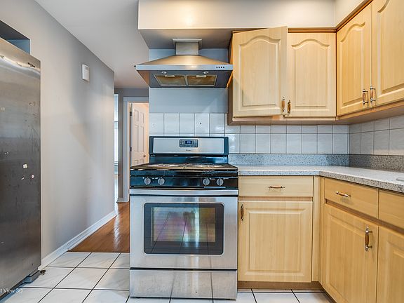5th image of 7714 Lavergne Ave