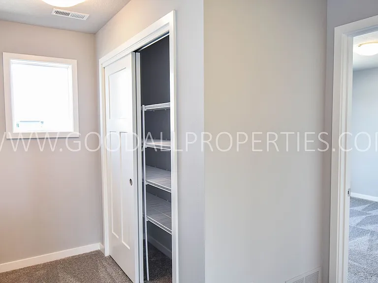 1730 Howard Dr — Photo 25