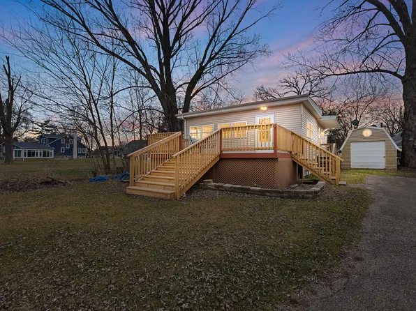 26377 W Marie Ave, Antioch, IL 60002