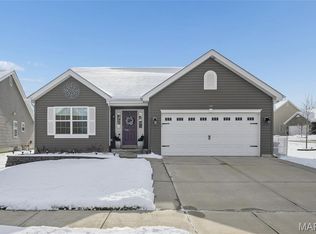 200 Brookview Way Ct, O'Fallon, MO 63366
