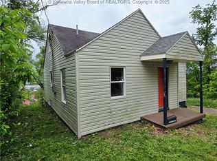 1619 Livingston Ave, Charleston, WV 25387