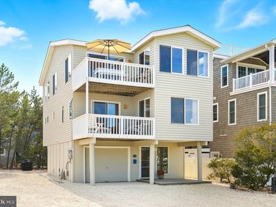 204 E 26th St, Brant Beach, NJ, 08008