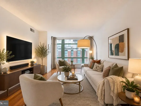 1150 K St NW APT 1107, Washington, DC 20005