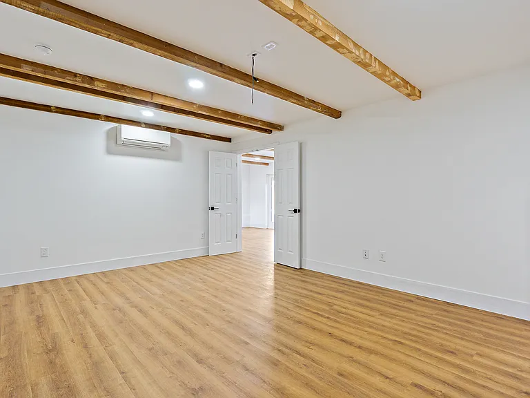 2620 S 227th Pl #B — Photo 11