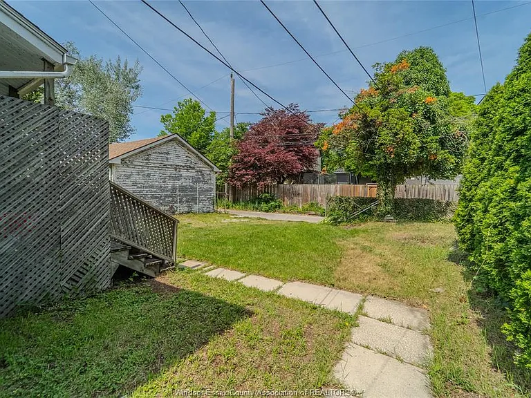 752 Windermere Rd #UPPER — Photo 14