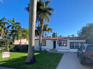 1422A Wiley St, Hollywood, FL 33020