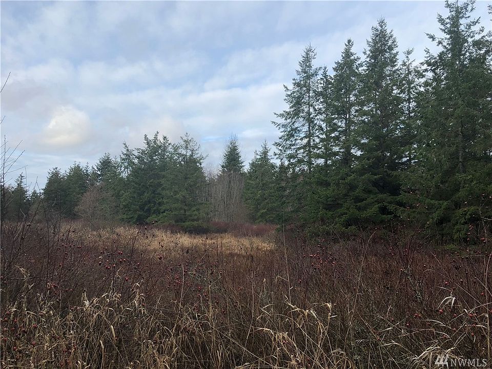 2nd image of Loomis Trail Rd