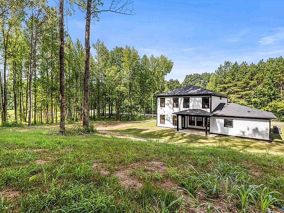 5th image of 18836 Holt Rd
