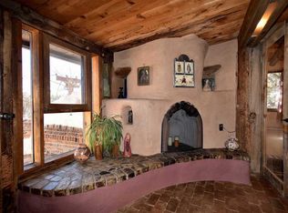 910 Chicoma Vis, Santa Fe, NM 87507