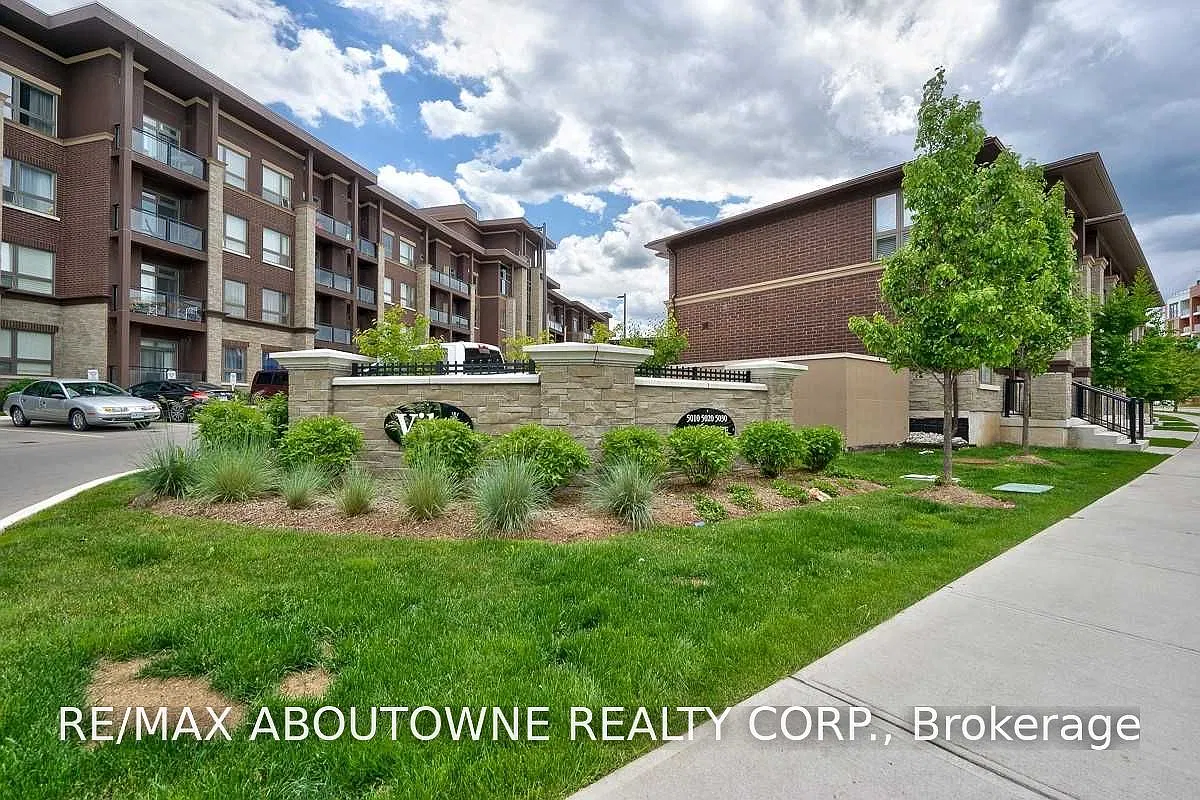 1 bed, $2,100 — Photo 1