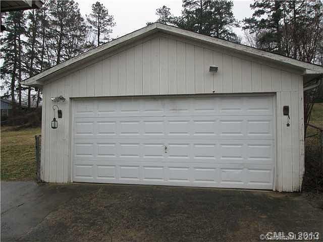 2nd image of 6801 Glenmoor Dr