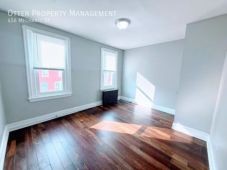 456 Mechanic St — Photo 28