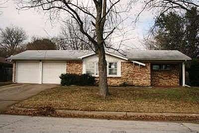 2nd image of 6701 Normandy Rd
