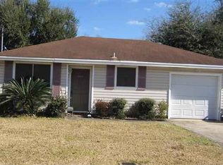 1111 S 15th St, Nederland, TX 77627