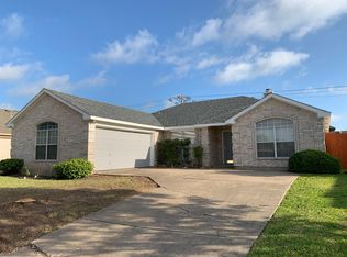 3113 Creekbend Ct, Sachse, TX 75048