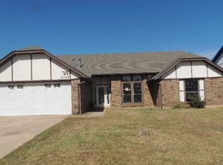 8309 NW 113th St, Oklahoma City, OK 73162