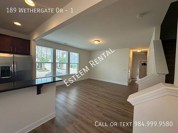 4th image of 189 Wethergate Dr #1