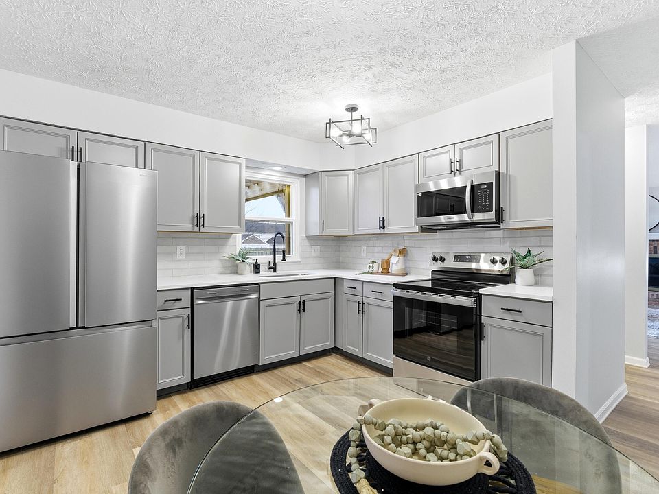 1st image of 8105 Storrow Dr