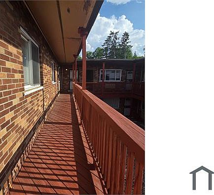 5th image of 18711 Schoolcraft APT 8
