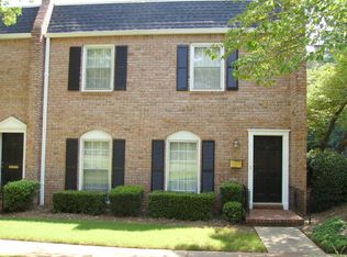 6 S Stratford Dr, Athens, GA 30605