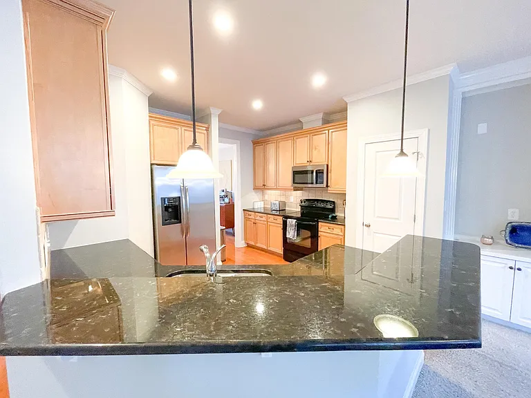 544 Old Mill Village Dr — Photo 4