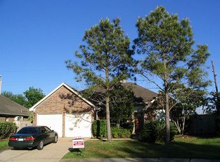 7526 Orchard Hills Ln, Sugar Land, TX 77479