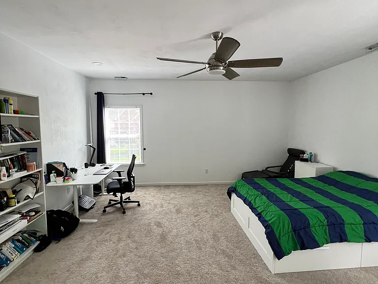 812 Bryson Arch — Photo 38