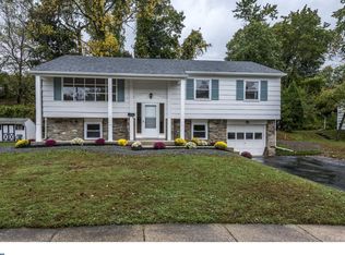 309 Golf Hills Rd, Havertown, PA 19083