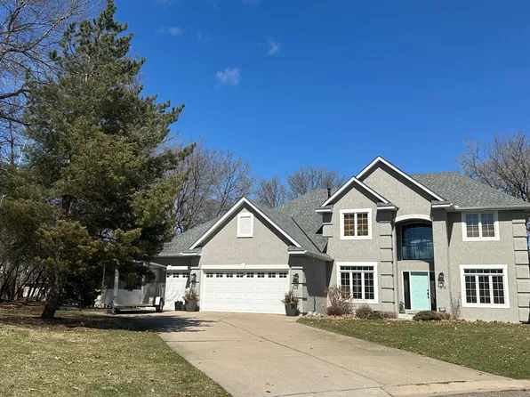 1515 Broken Oak Ct, Lino Lakes, MN 55038