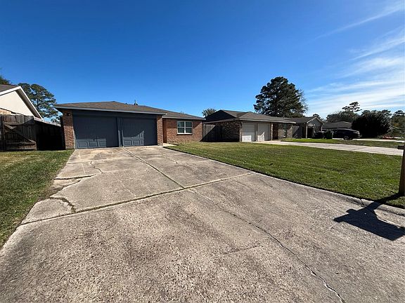 4th image of 8710 Valley Flag Dr